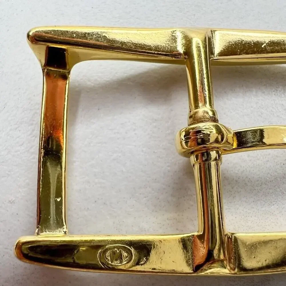 Vintage Gold Tone Simple Basic Belt Buckle for up to 1 Inch Belt